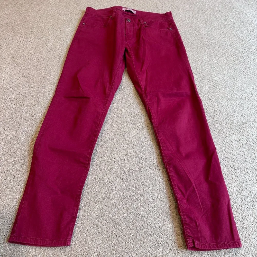 Holiday Brand Jeans Pants Red Straight Leg Preppy Classic Casual Friday Size 32